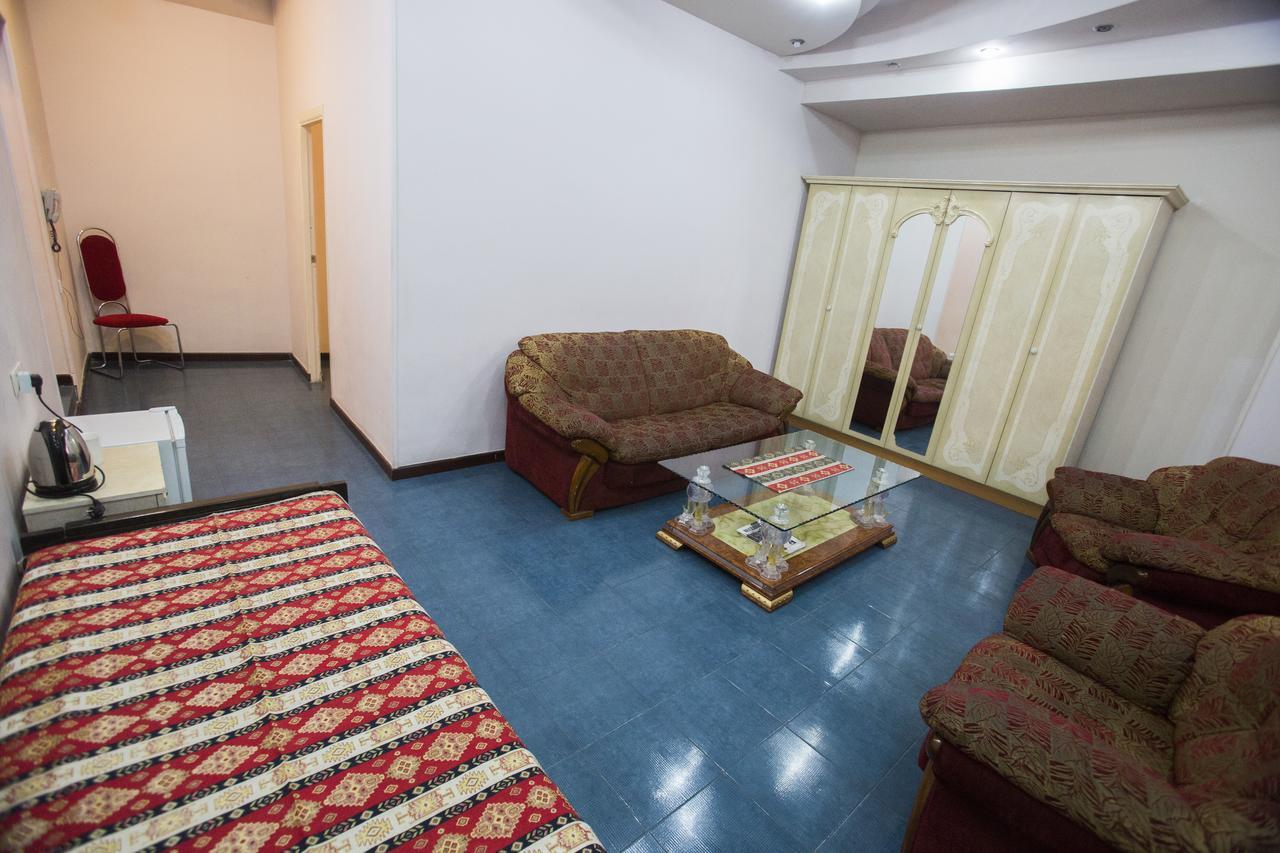 Aratta Hotel Argavand Екстериор снимка