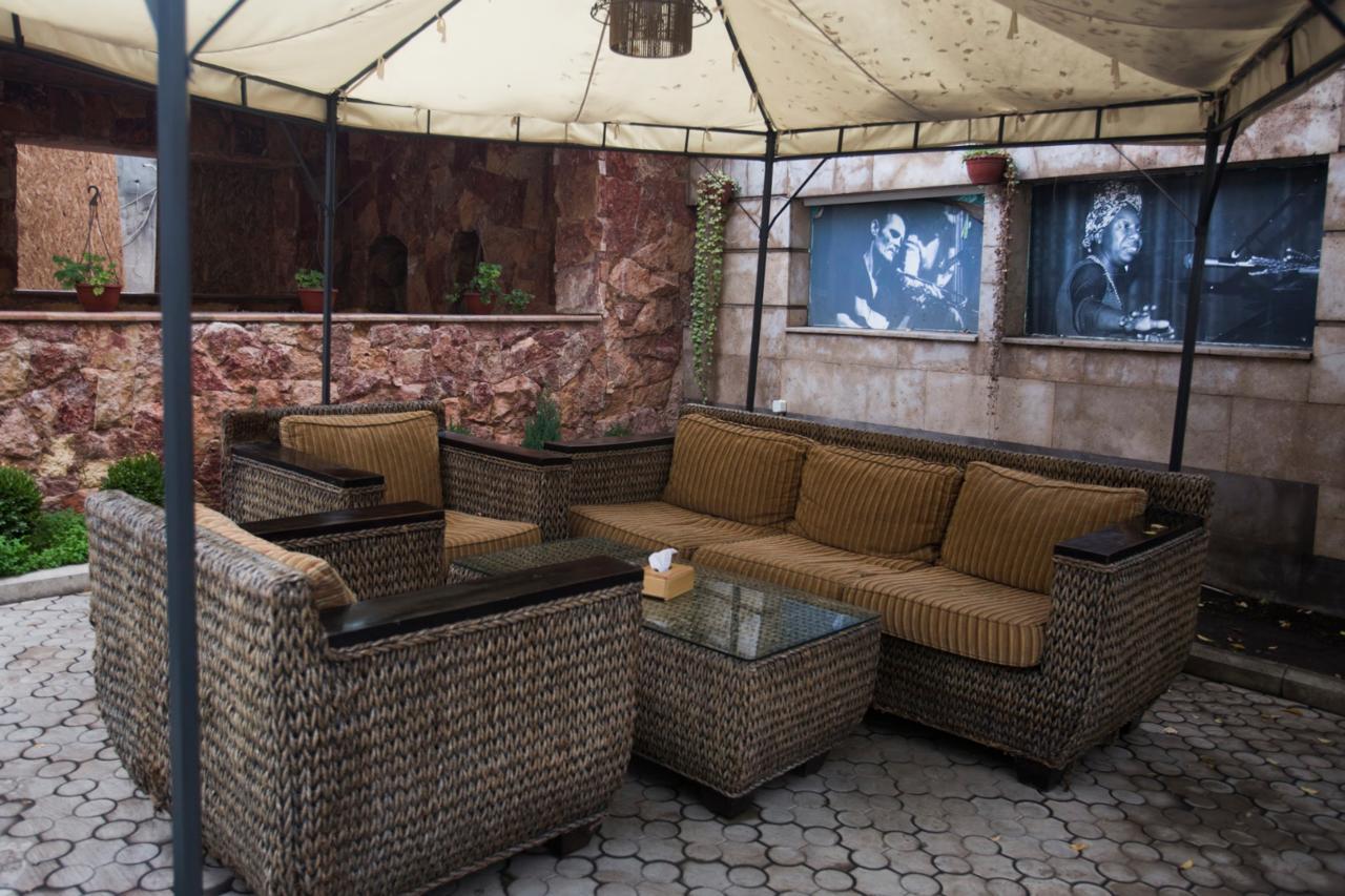 Aratta Hotel Argavand Екстериор снимка