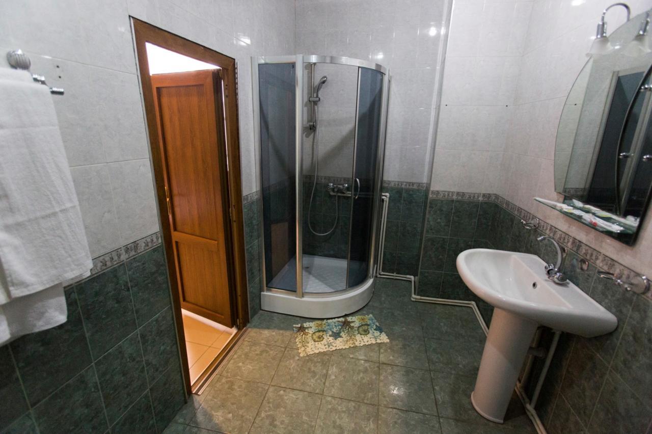 Aratta Hotel Argavand Екстериор снимка