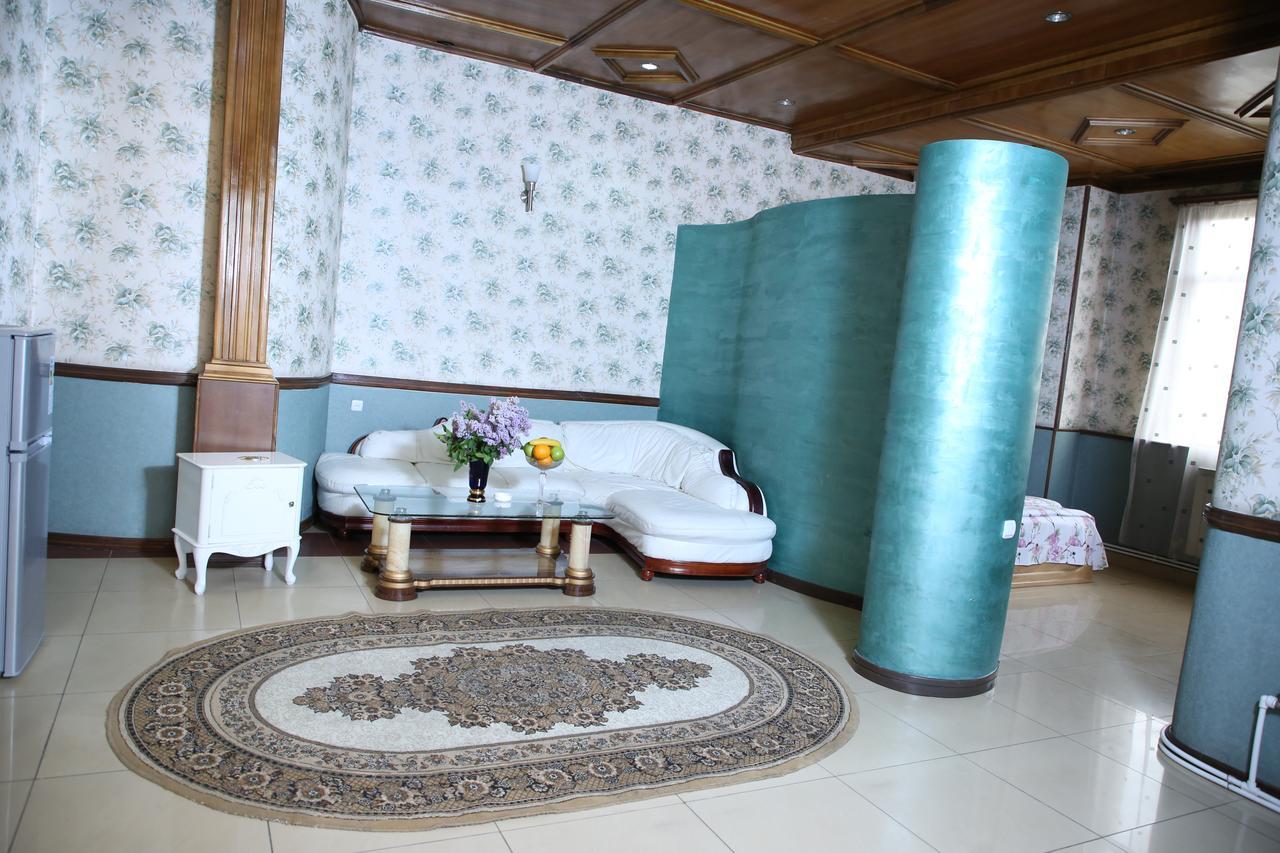 Aratta Hotel Argavand Екстериор снимка